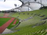 Die berdachte Haupttribne des Olympiastadions.