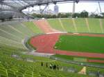 Blick von der Haupttribne des Olympiastadions.