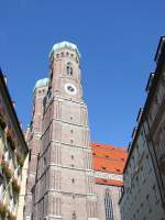 Die Frauenkirche: DAS Identifikationsmerkmal der Mnchner Skyline.