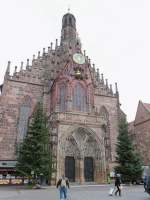 Die Frauenkirche in Nrnberg gesehen vom Hauptmarkt am 12.