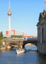 Spree mit Dampfer, ICE und Fernsehturm, 2007