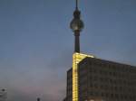 Alex mit Fernsehturm am Abend, 18.10.2008