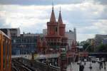 BERLIN, 28.07.2009, Blick auf die Oberbaumbrcke