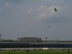 Drachenfest auf dem ehemaligen Flughafen Berlin Tempelhof, 9.5.2010