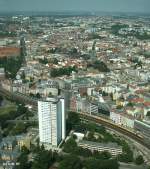 Ausblick auf den Norden Berlins, ber die Hackeschen Hfe hinweg.