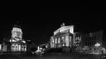 Der Gendarmenmarkt mit dem Deutschen Dom und dem Konzerthaus Berlin.