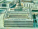 Das Humboldt Forum gesehen vom Fernsehturm auf den Alexanderplatz in Berlin  am 31.