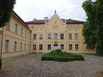 Schloss Nennhausen, erbaut 1705, Wohnsitz der romantischen Schriftsteller Caroline von Briest und ihres Ehemanns Friedrich de La Motte Fouqu, Architekt Georg Christoph von Briest (08.07.2025)