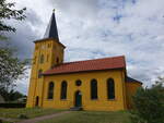 Senzke, evangelische Kirche, Putzbau mit Westturm, erbaut 1857 (08.07.2025)