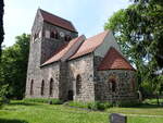 H�now, evangelische Dorfkirche, Feldsteinkirche aus dem 13.