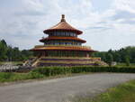 Hohen Neuendorf, Himmelspagode, dreietagiger chinesischer Turmbau mit chinesischem Restaurant, erbaut 2002 (24.05.2026)