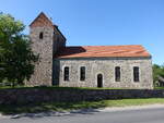 Gr�neberg, evangelische Kirche, fr�hgotische Feldsteinkirche aus dem 13.