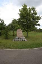 Ortsteil Ratzdorf, Gedenkstein Oder-Hochwasser,Aufschrift: 24.07.1997, Hochwasser, 6,98m.