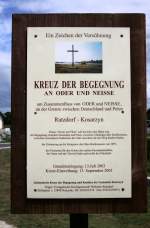 Ortsteil Ratzdorf, Hinweisschild, Kreuz der Vershnung, gesehen am 04.06.09.