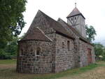 Warchau, evangelische Kirche, sptromanische Feldsteinkirche mit Fachwerkturm, erbaut im 12.