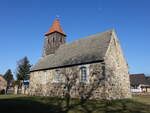Pflugk�ff, evangelische Dorfkirche, Feldsteinbau aus dem 13.