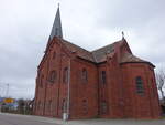 Fehrow, evangelische Kirche, erbaut von 1874 bis 1875 als neuromanischer Backsteinbau (03.04.2026)
