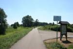 Neissedamm im Stadtgebiet Guben, Oder-Neisse-Radweg  