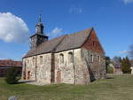 Lindow, evangelische Dorfkirche, Saalbau mit Westturm, erbaut im 12.