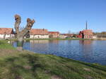 M�row, H�user am Dorfteich (09.04.2026)