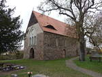 Cremzow, evangelische Dorfkirche, Saalkirche aus Feldsteinen aus dem 13.