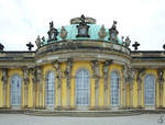 Das von 1745 bis 1747 im Stil des Rokoko errichtete Schloss Sanssouci.