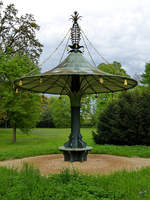 Der Wetterpilz aus dem Jahre 1787 im Neuen Garten Potsdam wurde 2004 wieder aufgestellt.