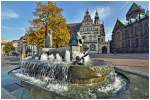 Der Neptunbrunnen am Domshof in Bremen.