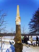 Linke Postmeilensule in Moritzburg, auch im Winter schn.