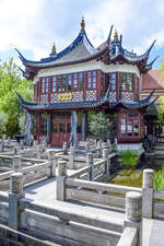 Der Yu Garden in Hamburg ist ein chinesisches Teehaus- und Gartenensemble im Stadtteil Rotherbaum.
