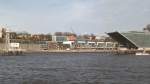 Hamburg am 15.2.2014: Fischereihafen von einem Fhrschiff auf der Elbe gesehen