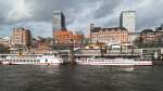 Hamburg am 15.2.2014: Blick von einem vor den Landungsbrcken fahrenden Schiff auf die Neubauten des ࠞbrau quartieresࠜ  im Stadtteil St.