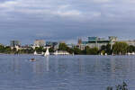 Blick ber die Auenalster in Hamburg am 13.09.2021.