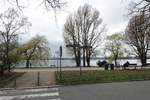 Hamburg am 19.3.2020: Der erste Frhlingshauch am Ufer der Auenalster, hier entstehet eine neue Fahrradstrae  /