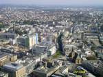 Frankfurts Osten vom Main-Tower aus gesehen.