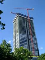 Der im Bau befindliche Opernturm am 09.09.08.