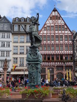 Frankfurt, Gerechtigkeitsbrunnen am Rmerberg, erbaut 1611 (02.10.2016)