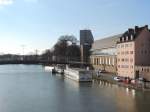 Noch hat die Personenschifffahrt Winterpause (Fulda-Ufer in Kassel am 10.02.2013).