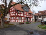 Bersrod, historisches Fachwerkhaus am Lindenplatz (30.04.2022)