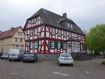 Groen-Buseck, Fachwerkrathaus am Anger, erbaut im 17.