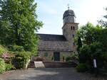 Solz, evangelische Kirche, Kirchturm von 1928, Langschiff erbaut von 1973 bis 1974 (03.06.2022)