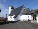 Niederwetz, evangelische Dorfkirche in der Waldstrae, erbaut 1952 (12.03.2022)
