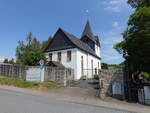 Offenbach, evangelische Kirche, mittelalterliche Saalkirche mit barockem Kirchenschiff (16.05.2022)