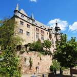 MARBURG-LANDGRAFENSCHLOSS HOCH BER DER STADT  Auf dem 287 m hohen Schlossberg thront hoch ber der berhmten Universittsstadt das LANDGRAFENSCHLOSS,  in dessen