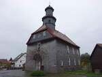 Feldkrcken, evangelischen Kirche in der Schulstrae, erbaut von 1734 bis 1735 durch Helfrich Mller, achteckiger schiefergedeckter Dachreiter (30.10.2021)