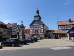Kirtorf, Rathaus am Marktplatz, erbaut 1781 von Johann Conrad Koehler (15.05.2022)