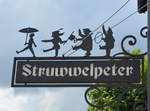 Struwwelpeter, Reklameschild am Struwwelpeterhaus in Frankenberg / Eder, Am 11.07.2017.