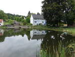 Eltmannsee, Fachwerkhaus am Dorfteich (04.06.2022)