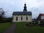 Trais-Mnzenberg, evangelische Kirche, erbaut 1889 mit romanischem Turm (01.11.2021)