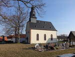 Fauerbach vor der Hhe, evangelische Kirche, barocke Saalkirche mit Haubendachreiter, erbaut von 1740 bis 1741 (12.03.2022)